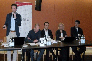 Grundsatzprogramm und neues Parteistatut als Hauptthema