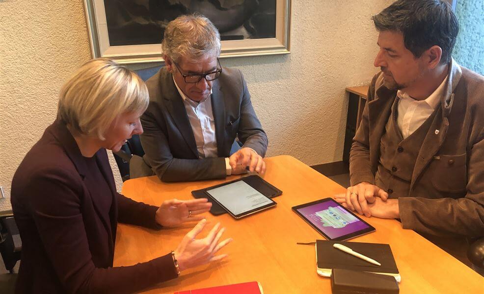 L.-Abg. Magdalena Amhof, GV-Präs. Andreas Schatzer, L.-Abg. Helmut Tauber