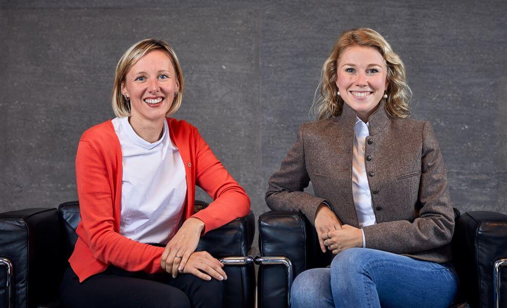 L.-Abg. Magdalena Amhof (links) und Jasmin Ladurner
