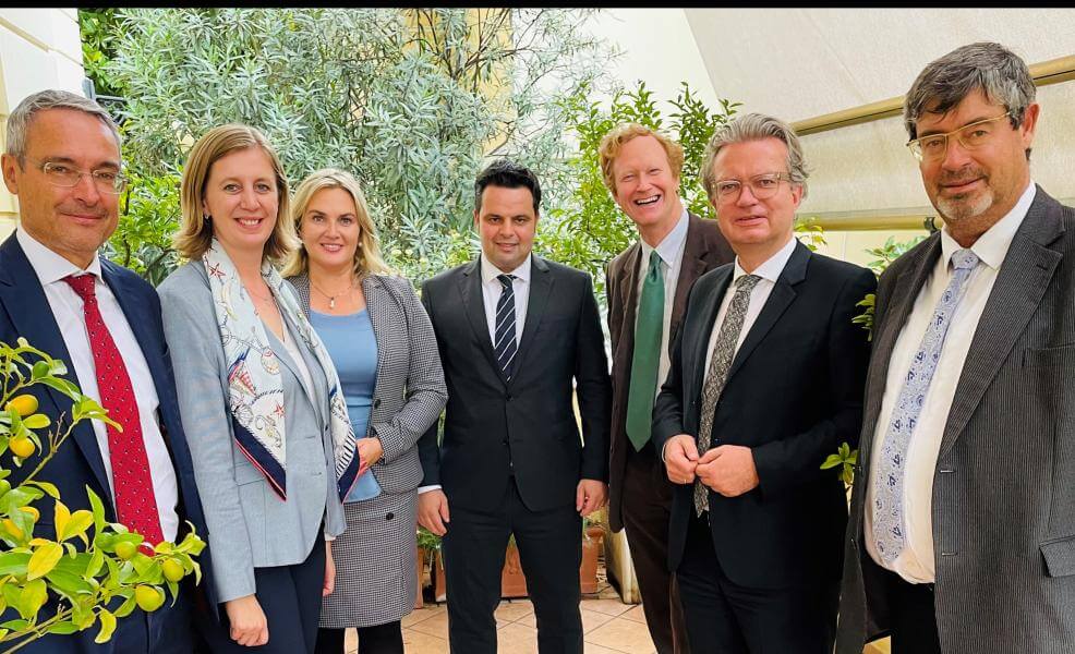 Von links: Dieter Steger, Barbara Eibinger-Miedl, Renate Gebhard, Meinhard Durnwalder, Jan Kickert, Christopher Drexler, Albrecht Plangger