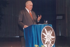 Helmut Kohl bei der SVP-Landesversammlung 1999 in Meran