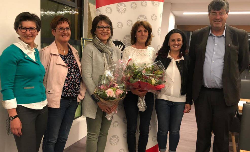 Von links: Andrea Kofler, Andrea Frank Patscheider, Kunhilde von Marsoner Holzner, Christina Hanni Bernhart, Lydia Schötzer und Albrecht Plangger